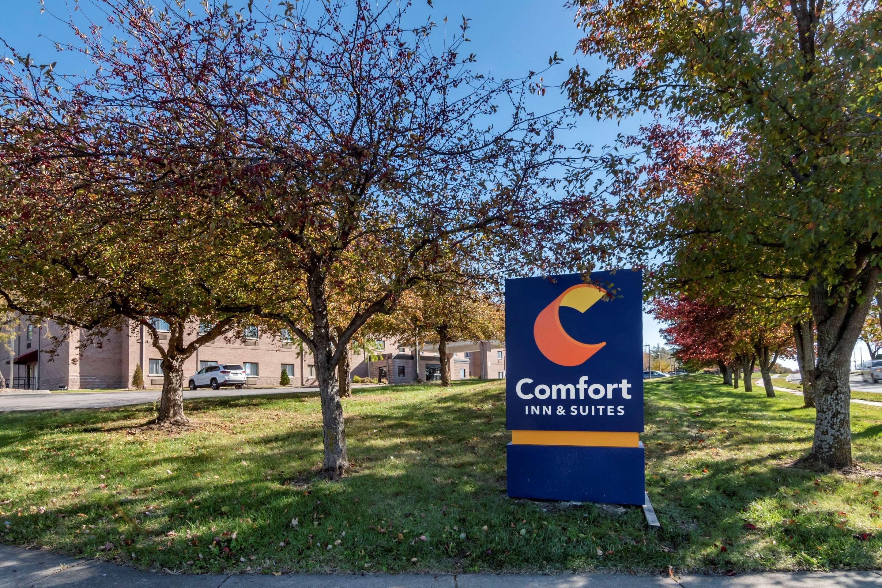 Comfort Inn & Suites Lees Summit - Kansas City Lee's Summit Exteriör bild