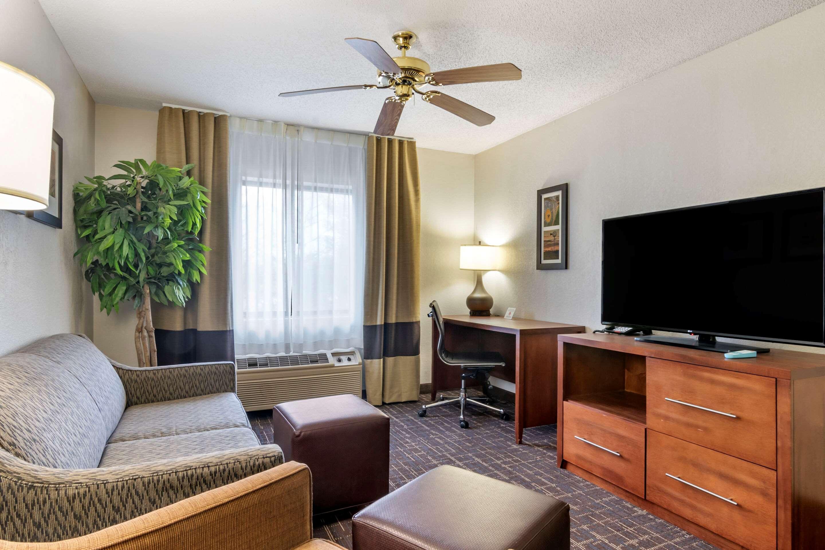 Comfort Inn & Suites Lees Summit - Kansas City Lee's Summit Exteriör bild